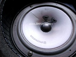 JDM Integra Rear Gathers Speakers